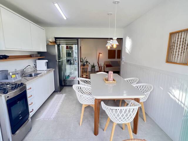 Apartamento para Venda em Ubatuba - 2