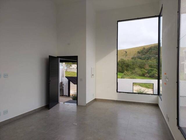 Casa para Venda em Atibaia - 4