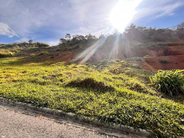 Terreno para Venda em Atibaia - 2