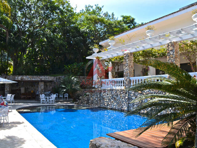 #5000 - Casa alto padrão para Venda em Ubatuba - SP