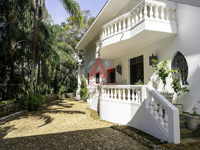 #5000 - Casa alto padrão para Venda em Ubatuba - SP