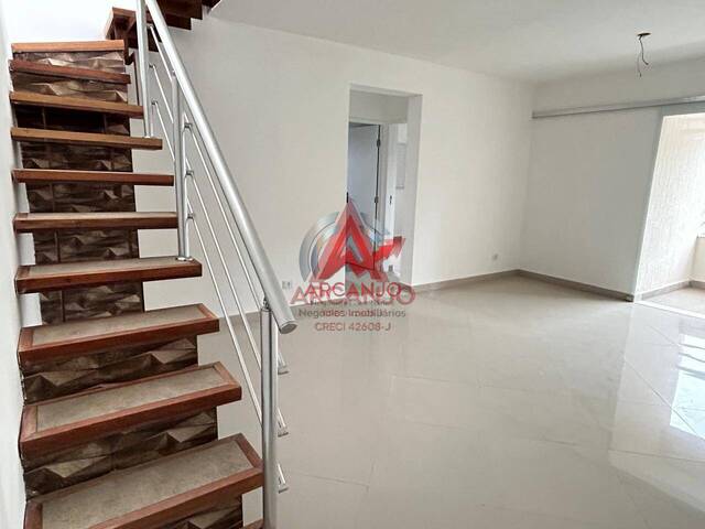 Cobertura para Venda em Ubatuba - 2