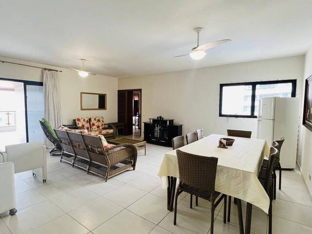 Apartamento para Venda em Bertioga - 2