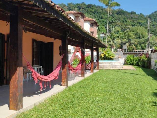#6967 - Casa para Venda em Ubatuba - SP