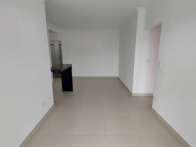 Apartamento para Venda em Ubatuba - 4
