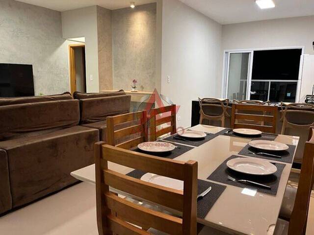 Apartamento para Venda em Ubatuba - 2