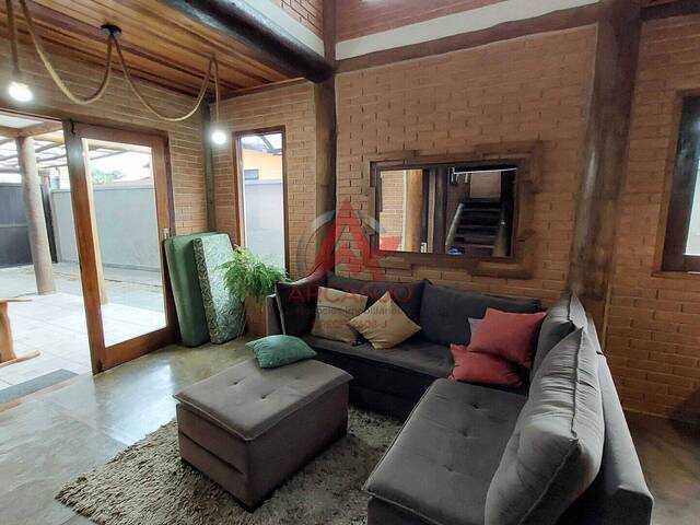 Sobrado para Venda em Ubatuba - 2