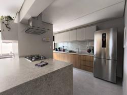 Apartamento para Venda em Bertioga - 4