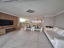 Apartamento para Venda em Bertioga - 2