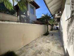 Casa para Venda em Bertioga - 3