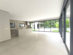 Casa para Venda em Bertioga - 4