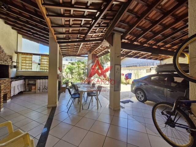 Casa para Venda em Ubatuba - 2