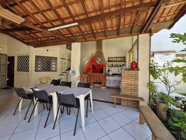 Casa para Venda em Ubatuba - 3