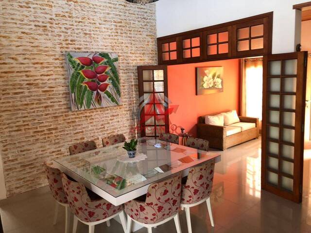 Casa para Venda em Ubatuba - 2
