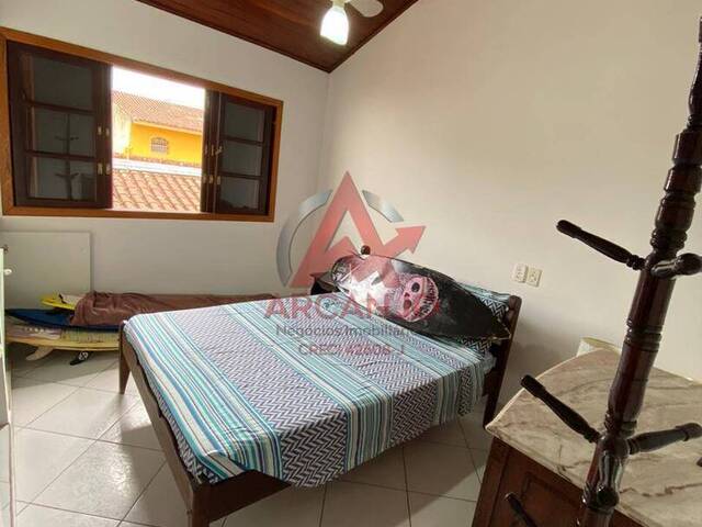 Casa para Venda em Ubatuba - 2