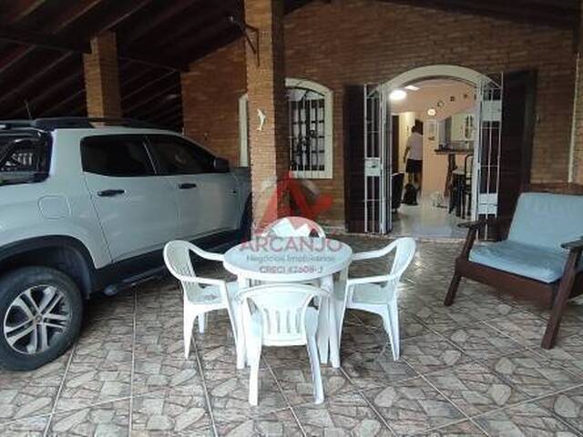 Casa para Venda em Ubatuba - 2