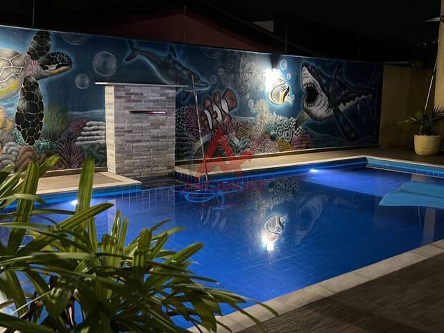 Sobrado para Venda em Ubatuba - 4