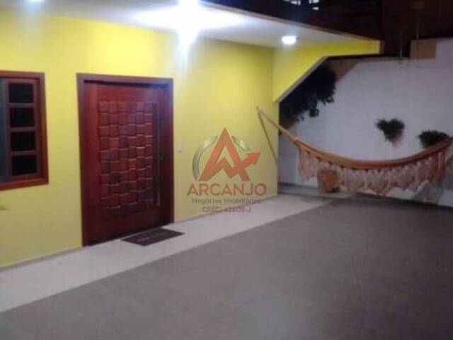 Sobrado para Venda em Ubatuba - 4