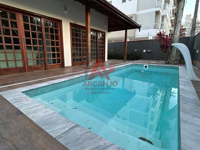 Casa alto padrão para Venda em Ubatuba - 2