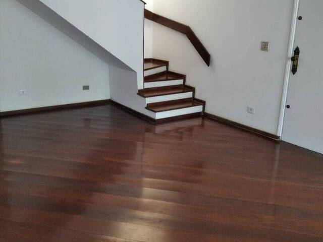 Sobrado para Venda em Guarulhos - 4