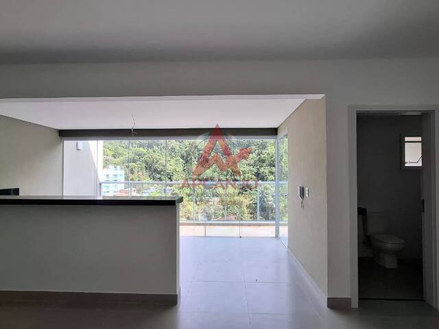 Cobertura para Venda em Ubatuba - 4