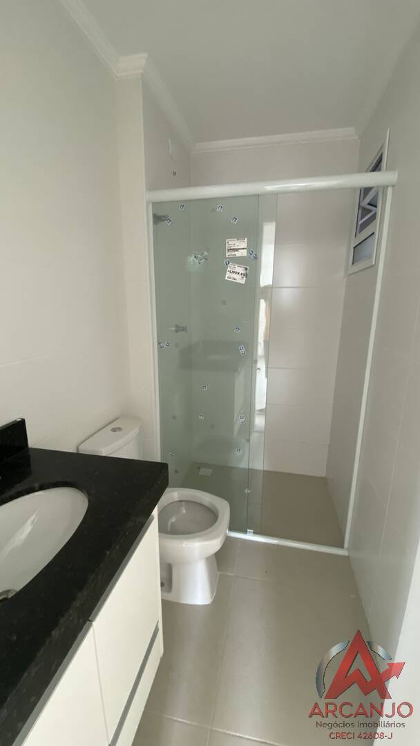 Apartamento à venda com 2 quartos, 67m² - Foto 14