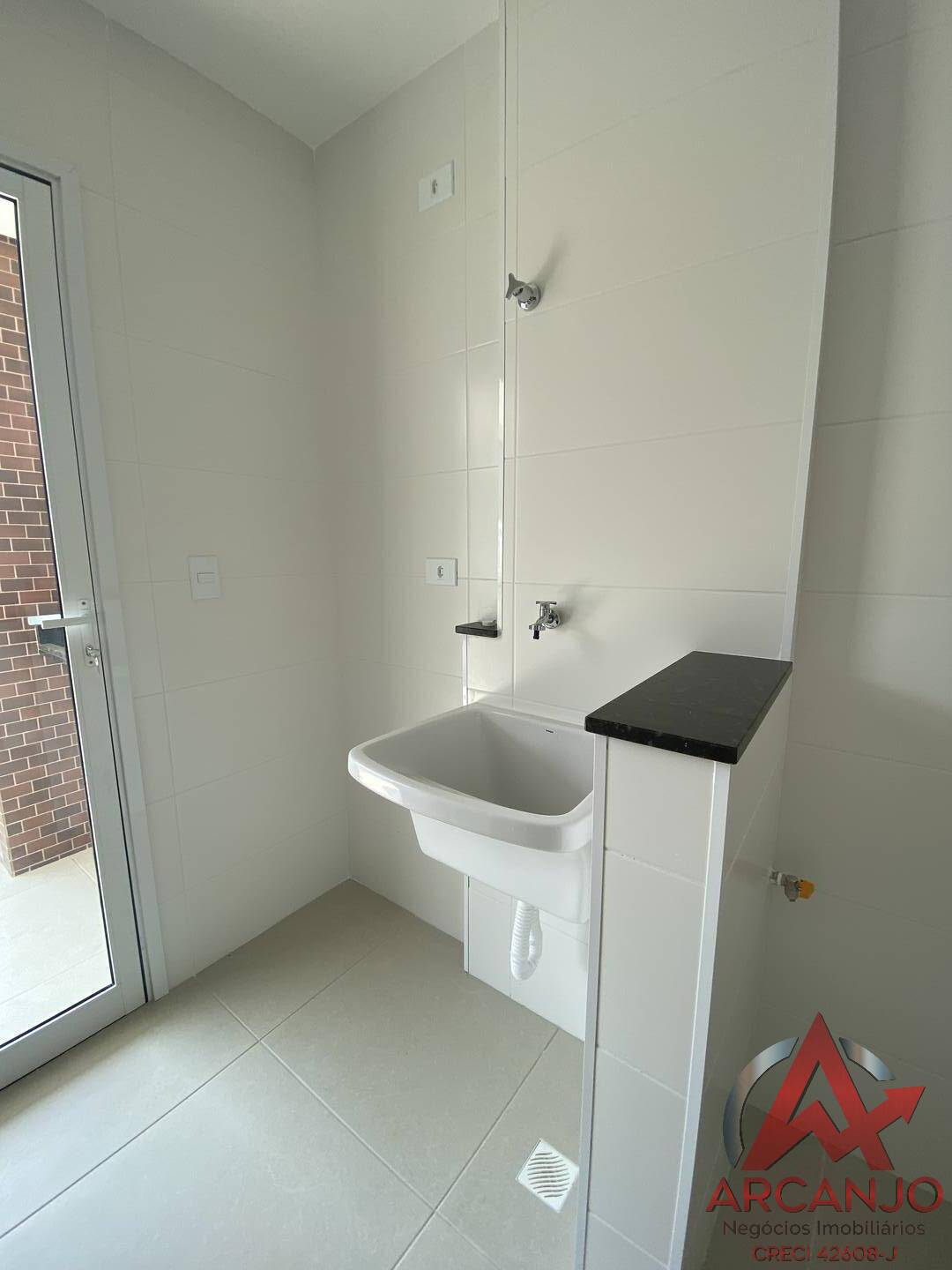 Apartamento à venda com 2 quartos, 67m² - Foto 11
