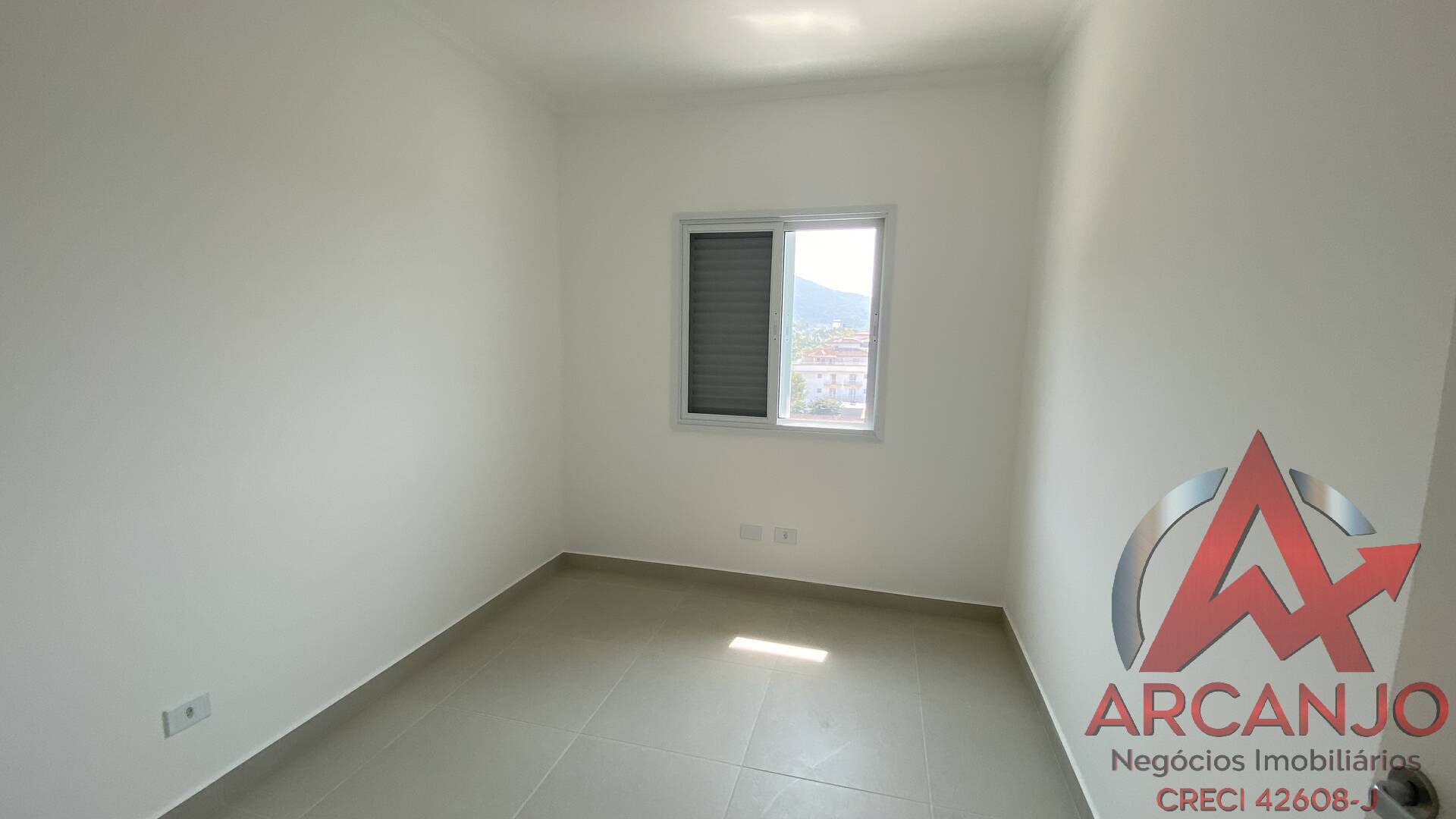 Apartamento à venda com 2 quartos, 67m² - Foto 17