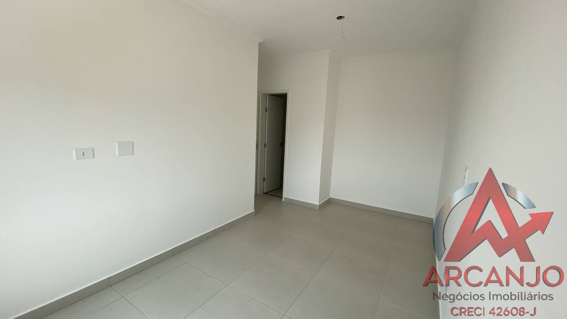 Apartamento à venda com 2 quartos, 67m² - Foto 21