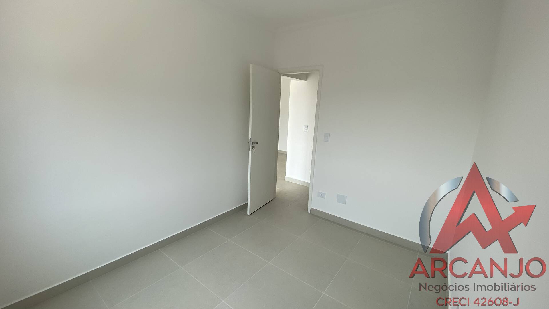 Apartamento à venda com 2 quartos, 67m² - Foto 19