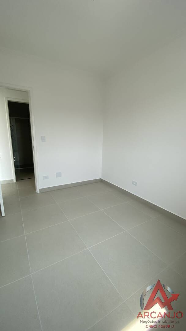 Apartamento à venda com 2 quartos, 67m² - Foto 18