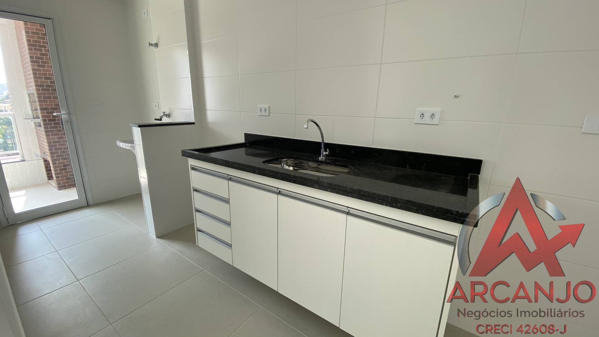 Apartamento à venda com 2 quartos, 67m² - Foto 7
