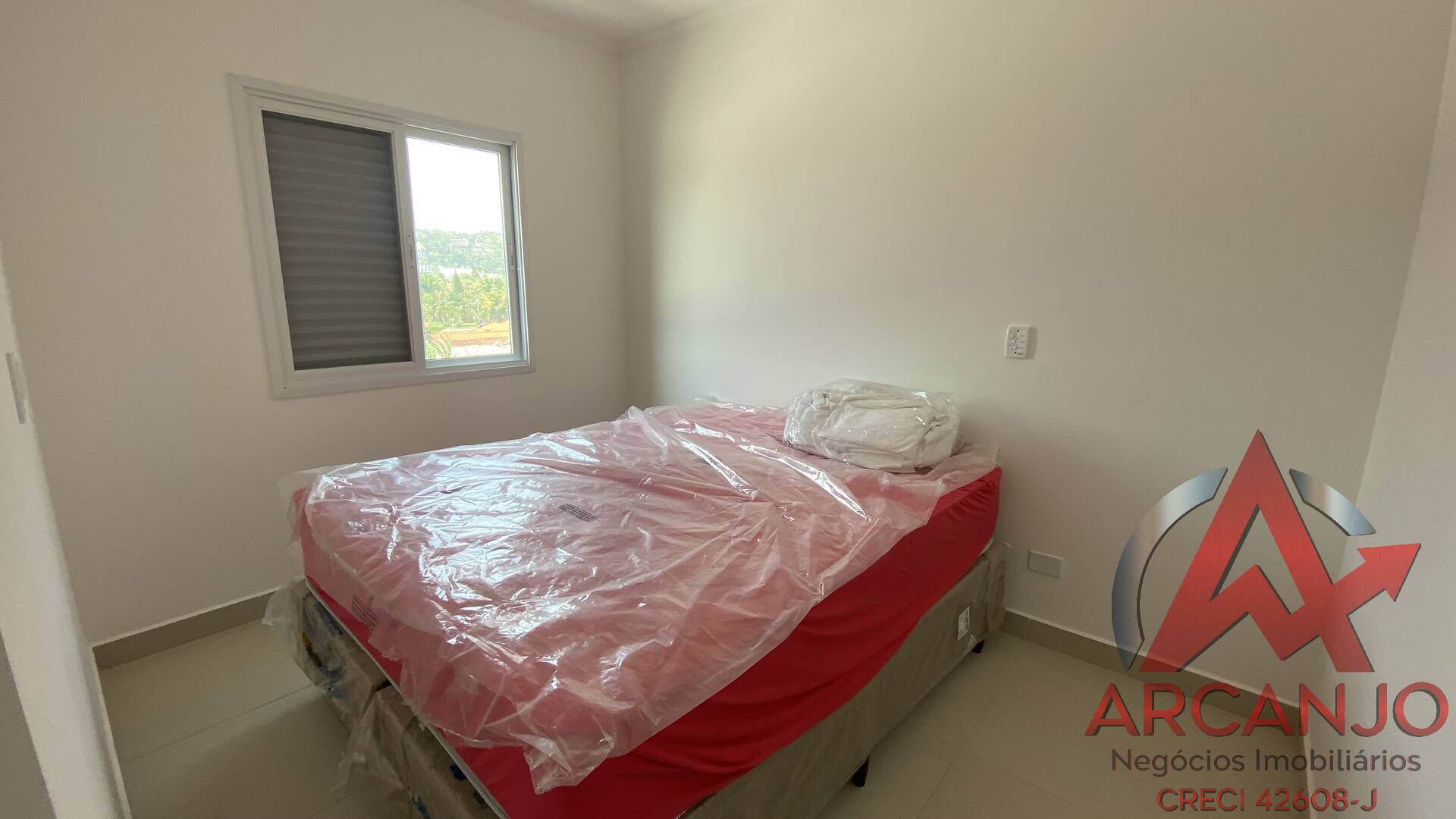 Apartamento à venda com 2 quartos, 67m² - Foto 14