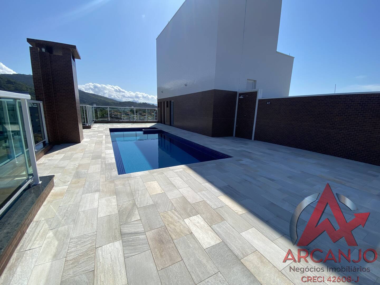Apartamento à venda com 2 quartos, 67m² - Foto 20