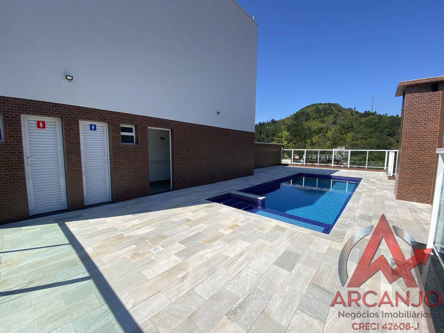 Apartamento à venda com 2 quartos, 67m² - Foto 23