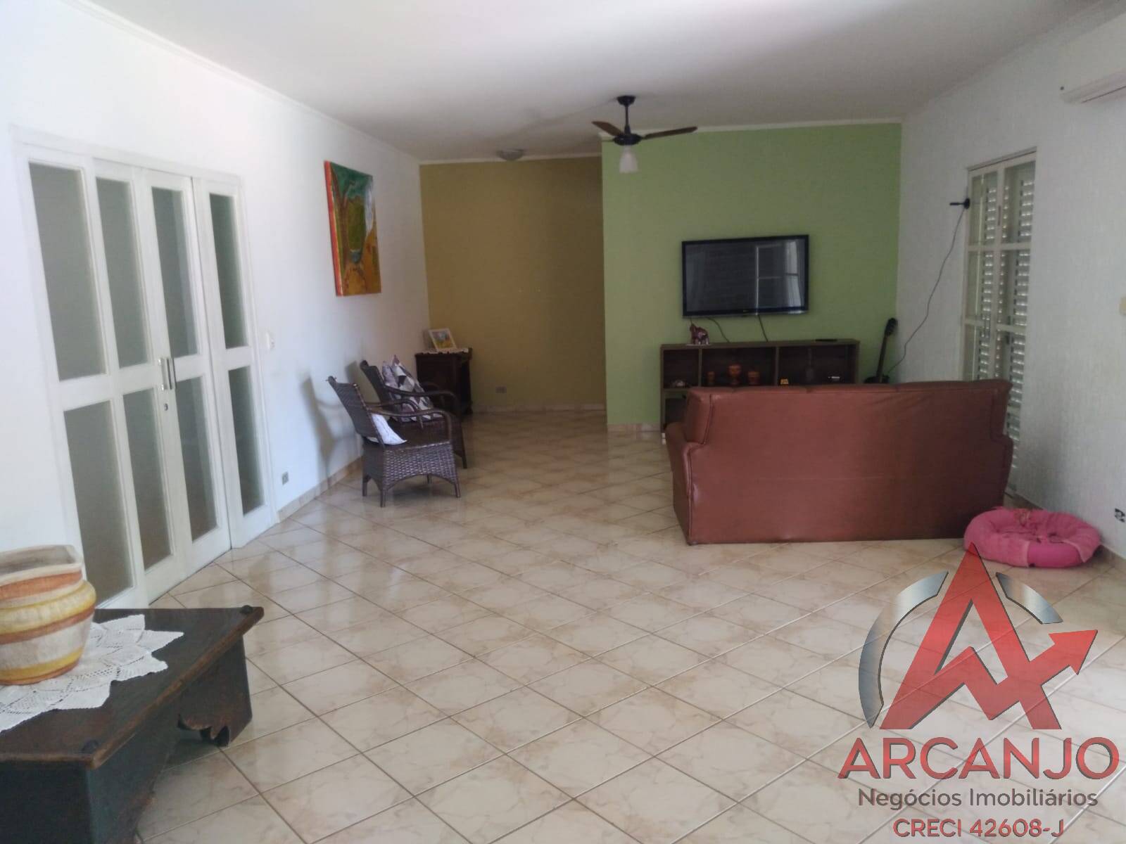 Chácara à venda com 4 quartos, 420m² - Foto 18