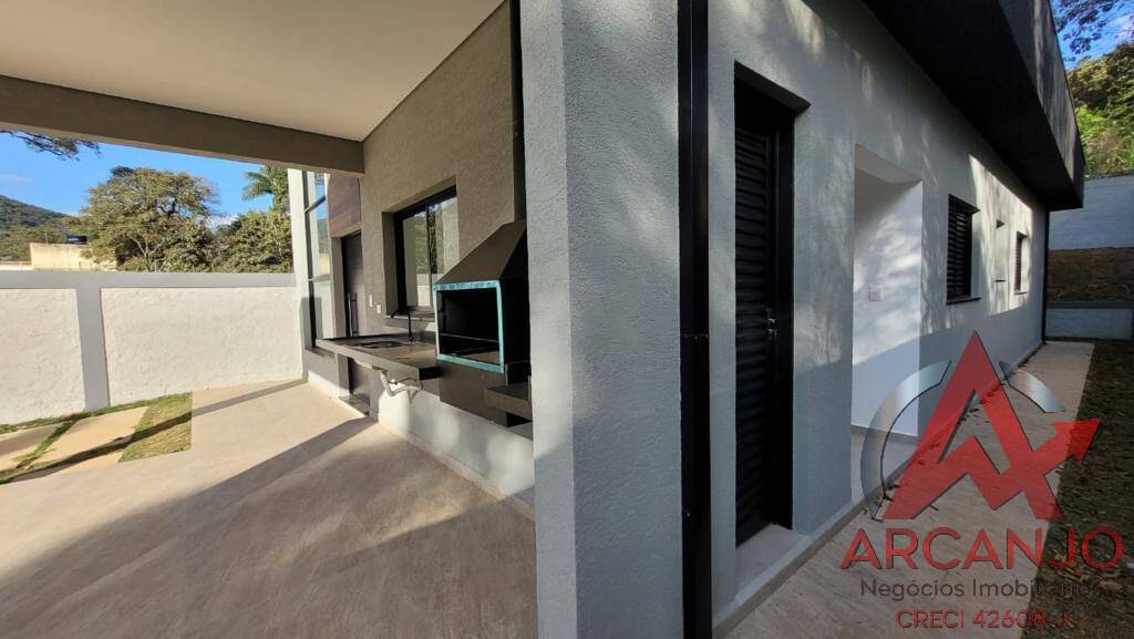 Casa à venda com 3 quartos, 136m² - Foto 5