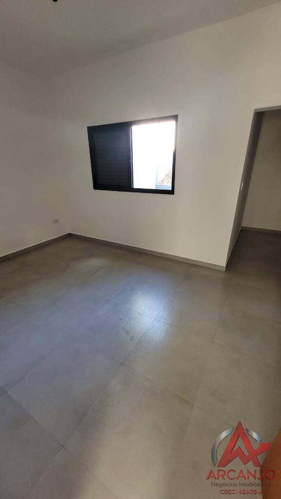 Casa à venda com 3 quartos, 136m² - Foto 9