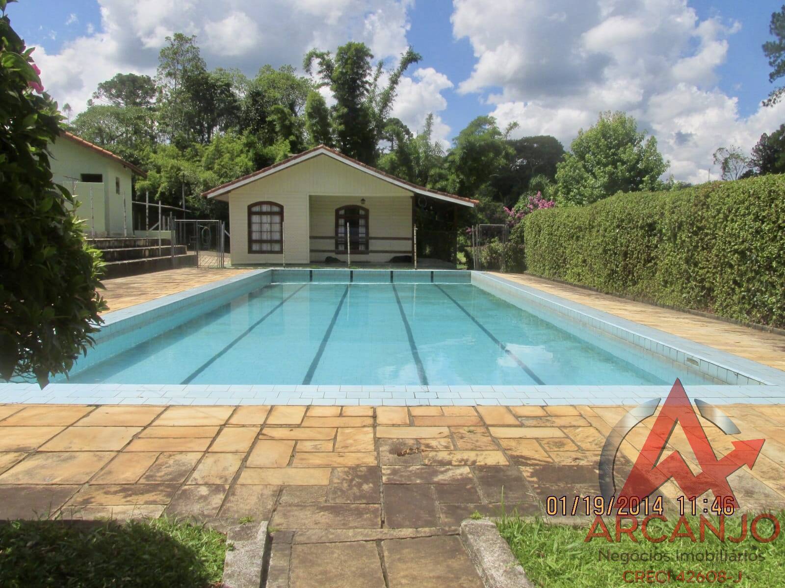 Fazenda à venda com 2 quartos, 410000m² - Foto 1