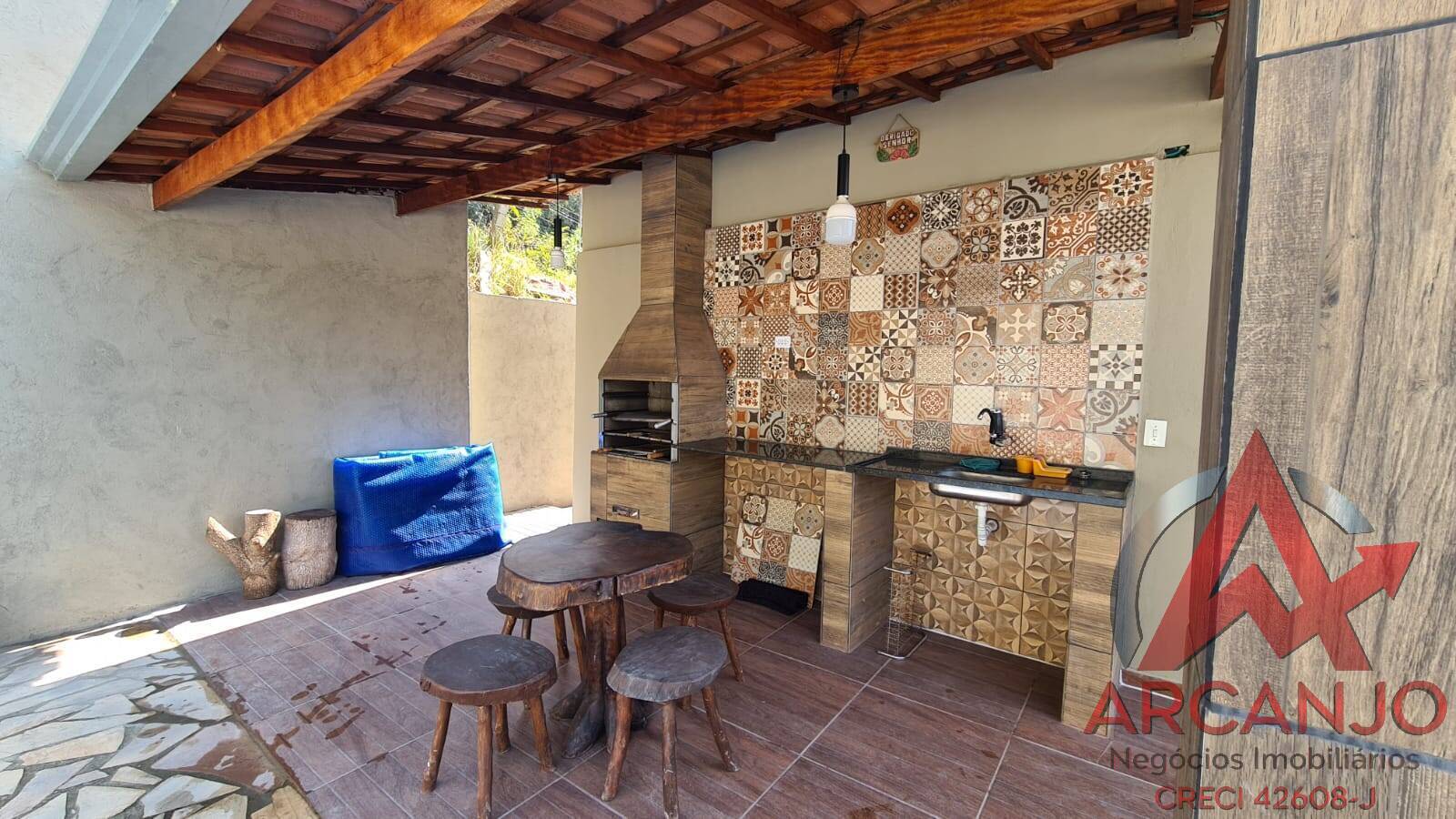 Casa à venda com 3 quartos, 198m² - Foto 10
