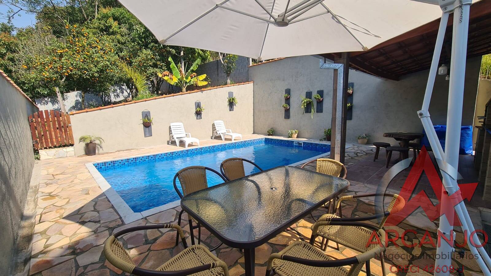 Casa à venda com 3 quartos, 198m² - Foto 12