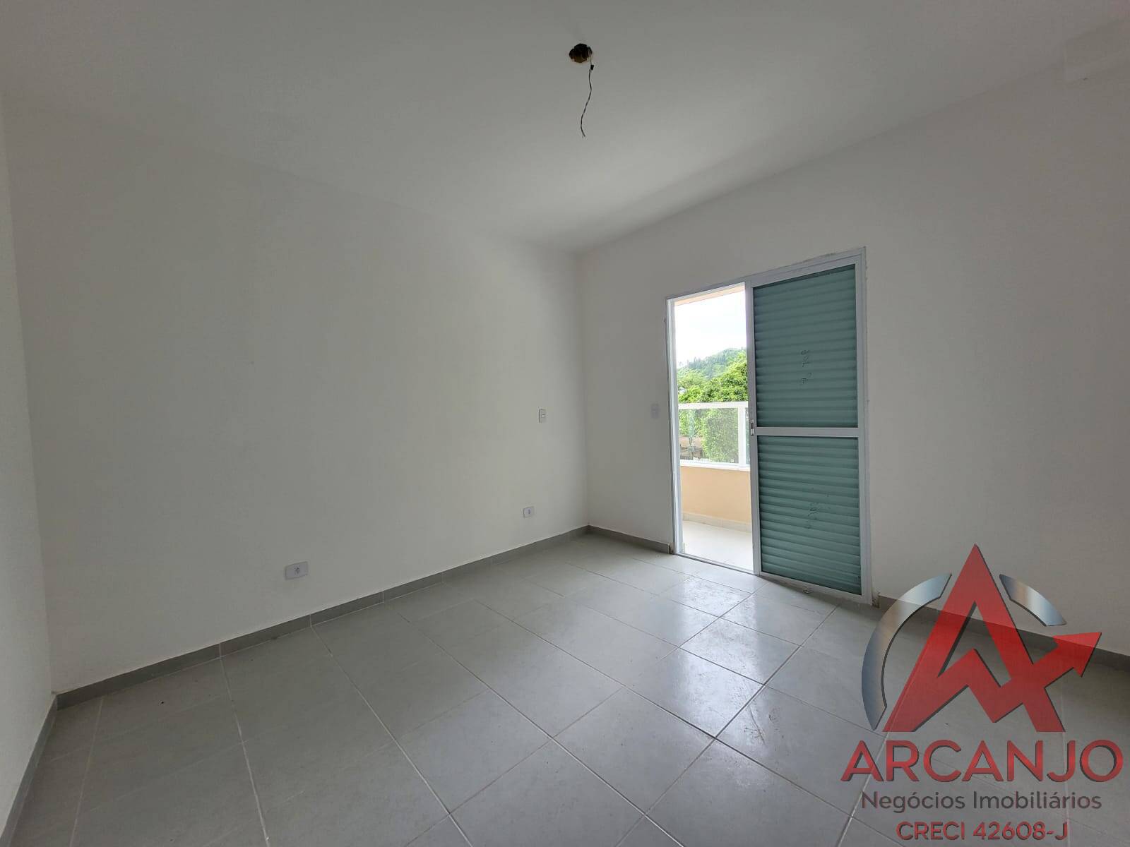 Apartamento à venda com 2 quartos, 75m² - Foto 8