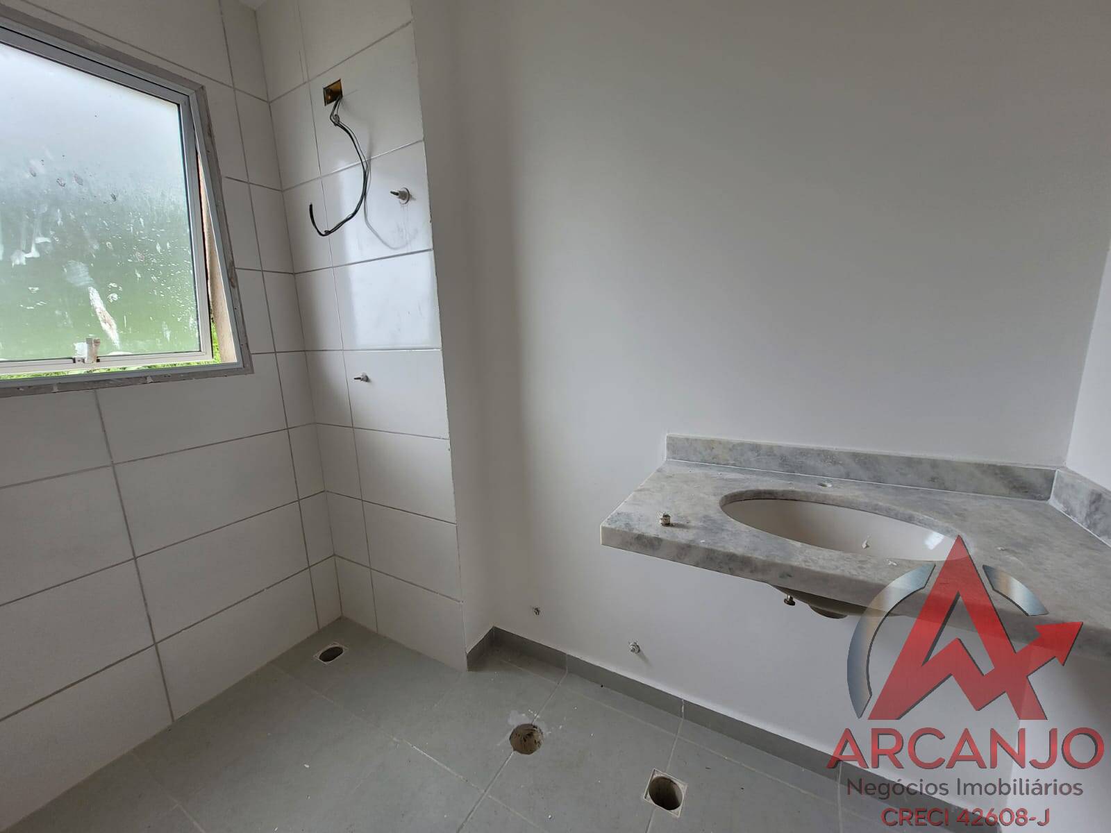 Apartamento à venda com 2 quartos, 75m² - Foto 11