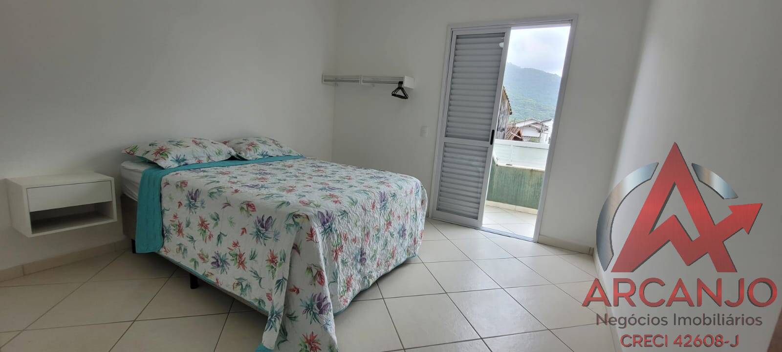 Apartamento à venda com 2 quartos, 92m² - Foto 4