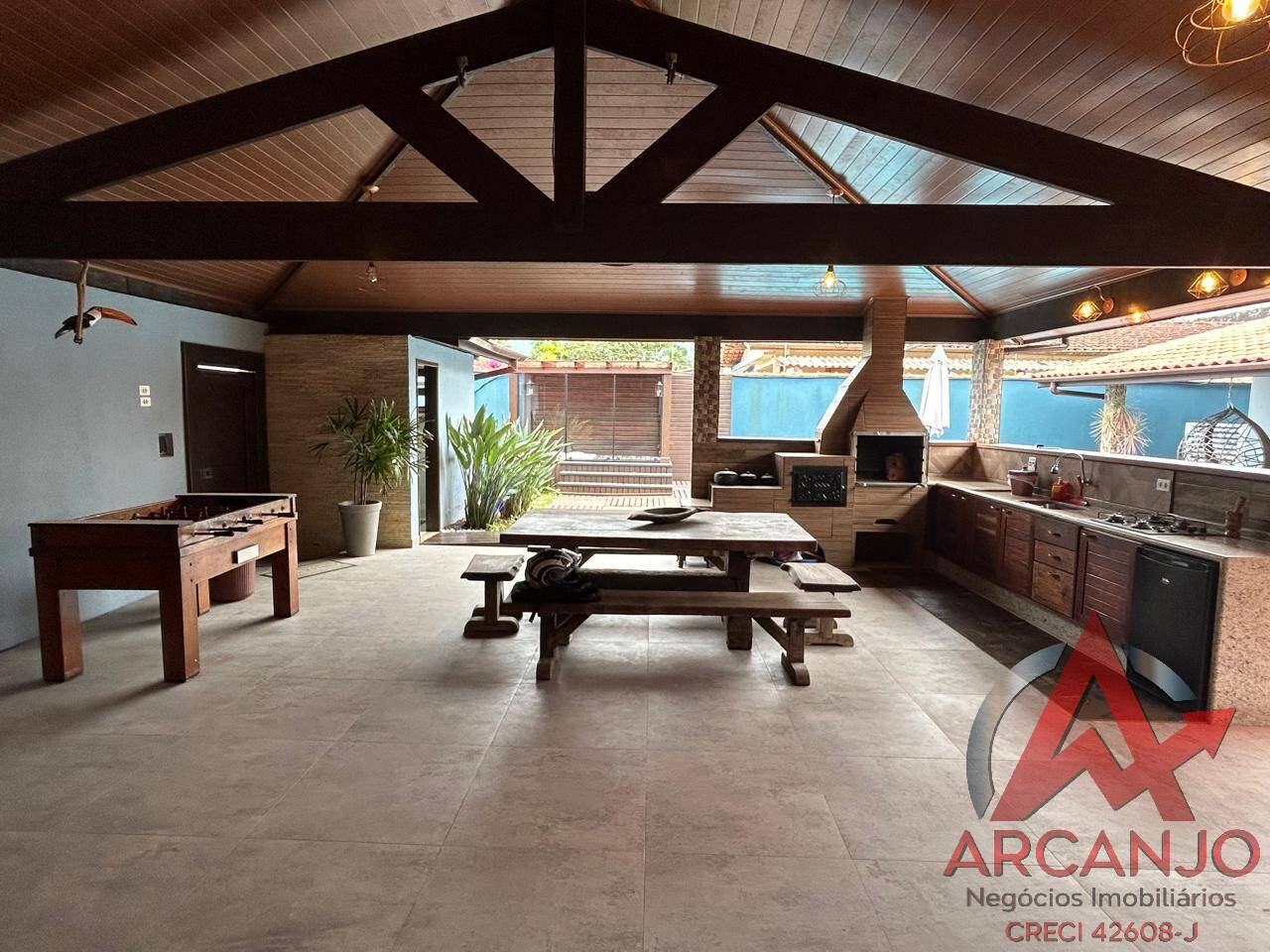 Casa à venda com 3 quartos, 330m² - Foto 6