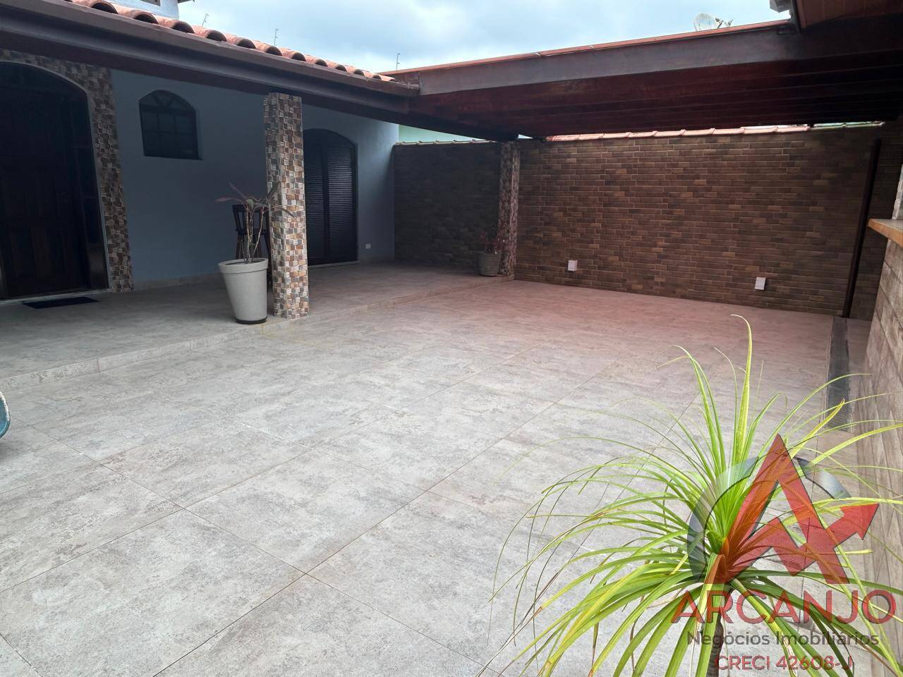Casa à venda com 3 quartos, 330m² - Foto 13