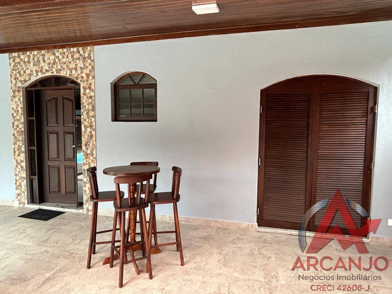 Casa à venda com 3 quartos, 330m² - Foto 18