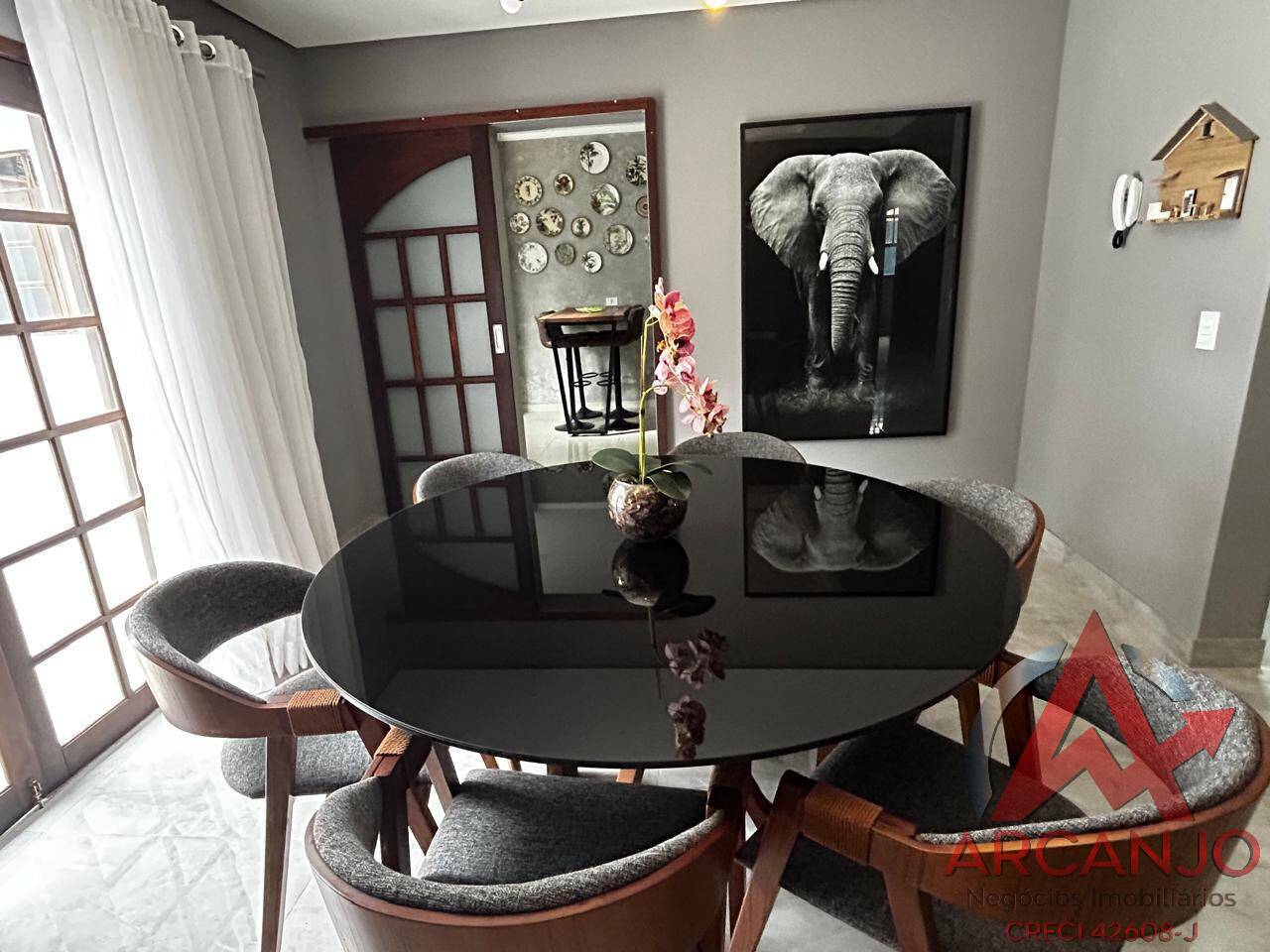 Casa à venda com 3 quartos, 330m² - Foto 22