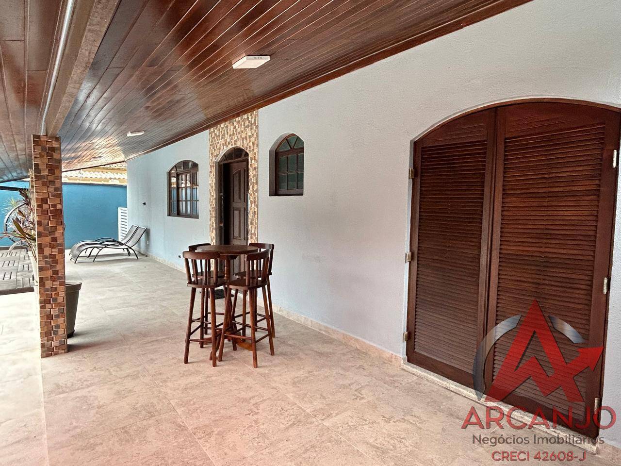 Casa à venda com 3 quartos, 330m² - Foto 17