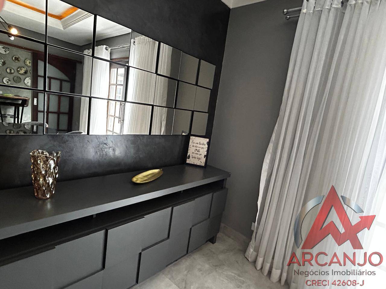 Casa à venda com 3 quartos, 330m² - Foto 44
